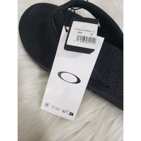 NEW WITH TAGS Oakley Operative Sandals 2.0 Blackout 13477-02E Flip Flop Slides - Picture 4 of 6